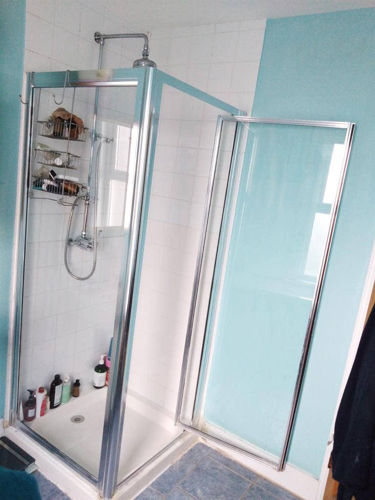 Cozy Central room single female