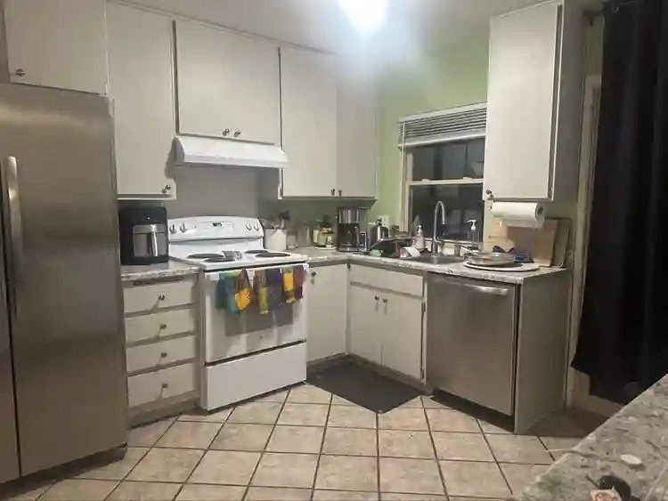 Own bedroom and own office $