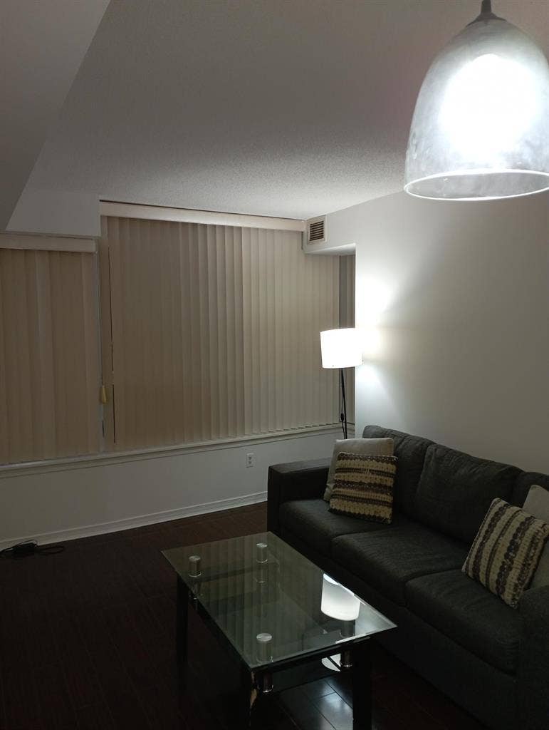 Furnished 1 bedroom in  bath