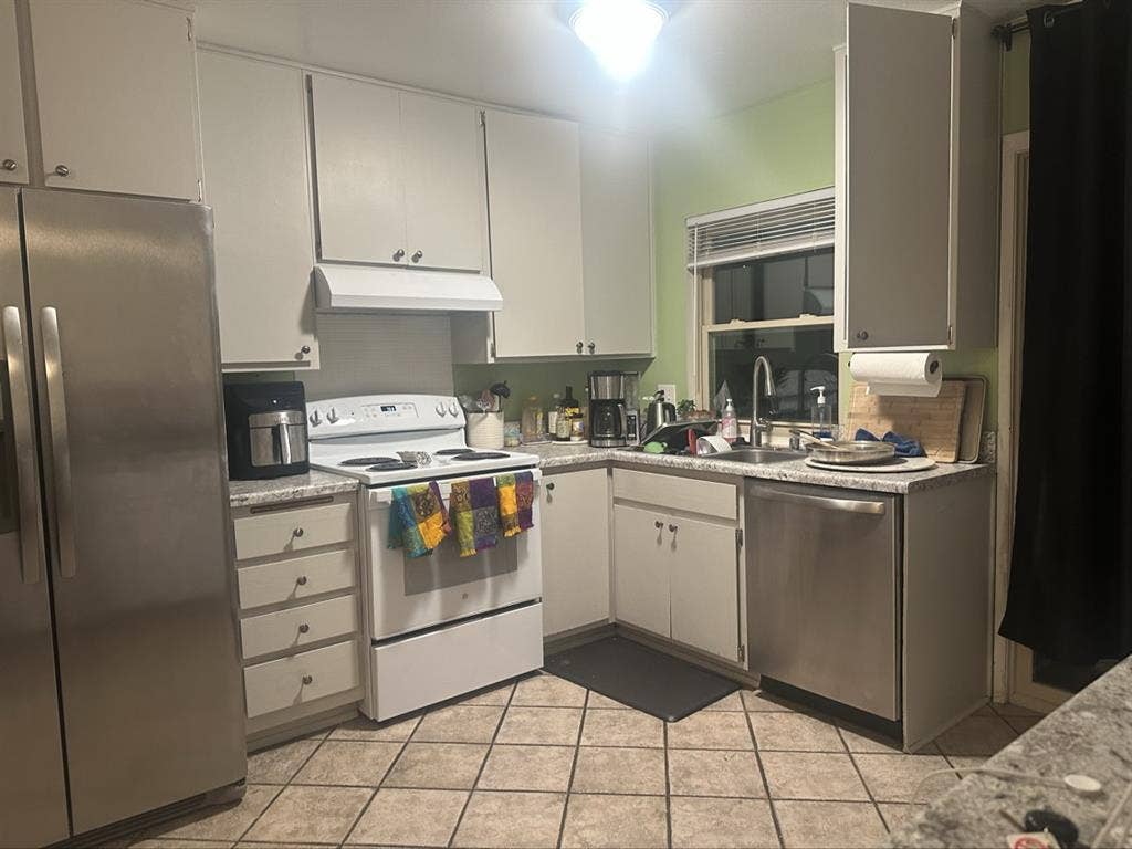 Large size bedroom plus storage