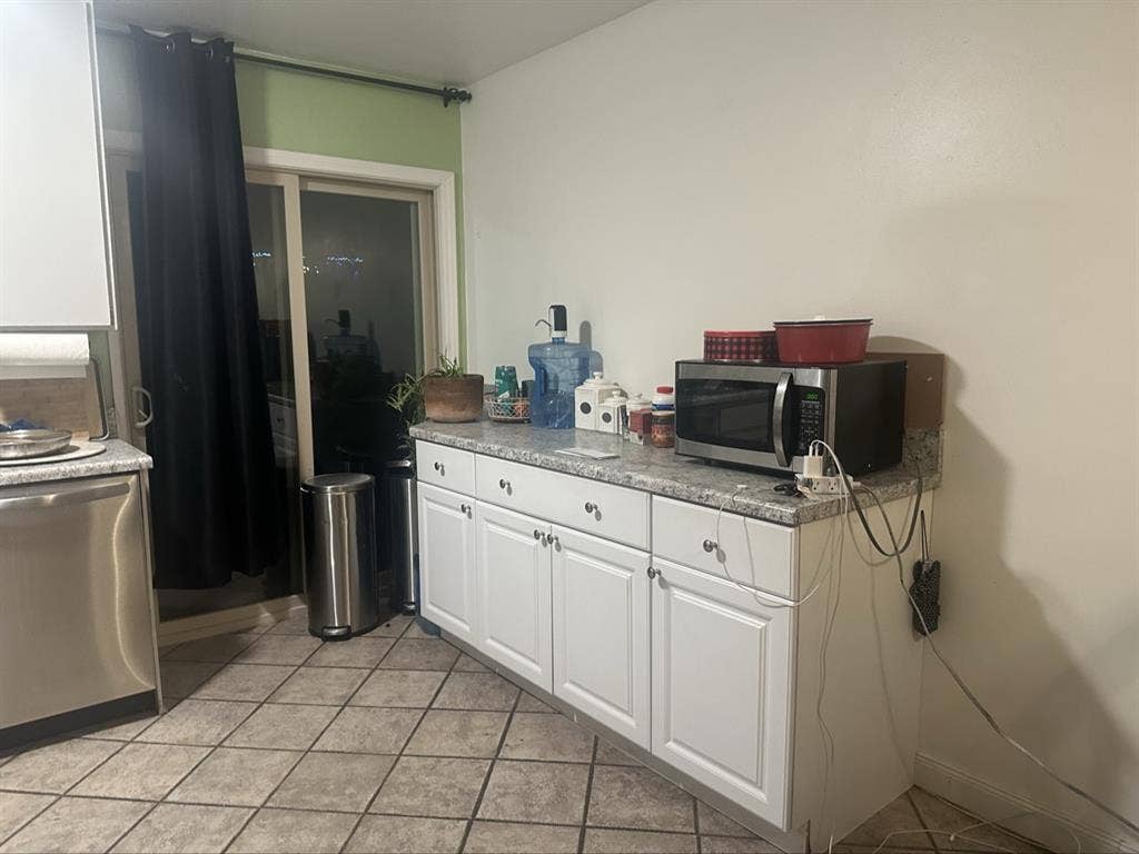 Large size bedroom plus storage