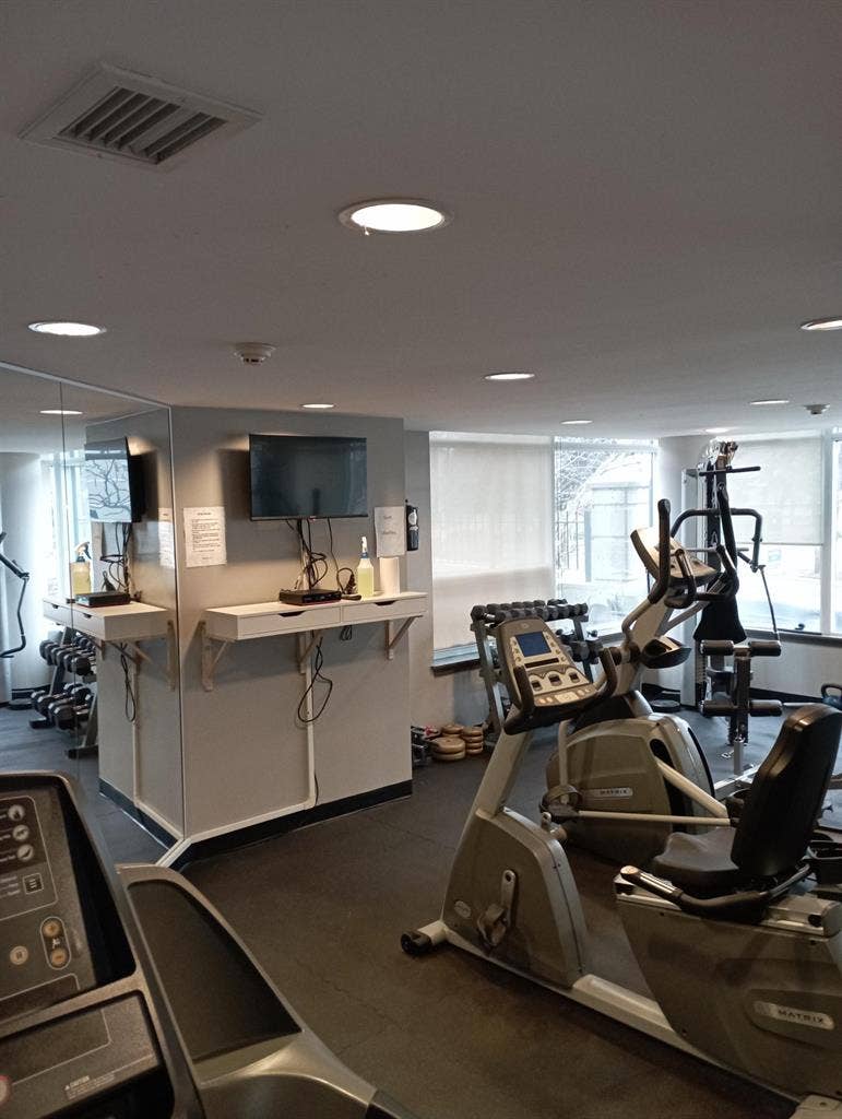 1 Bedroom + Parking :  Bath