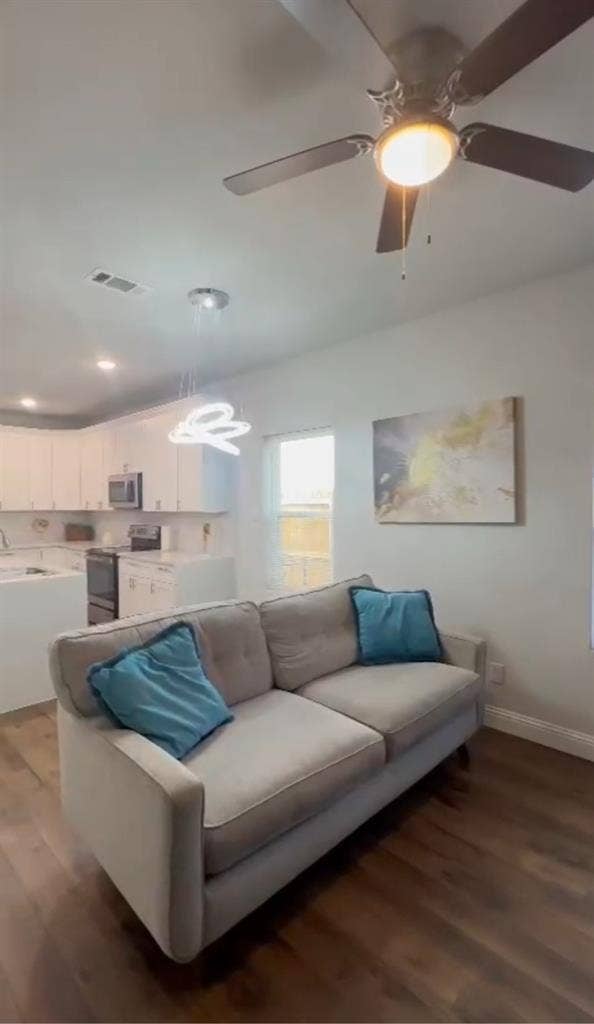 Room available by Downtown Dallas