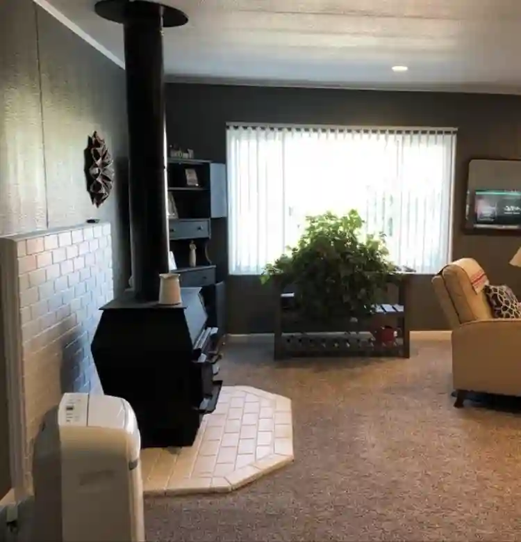 Female Housemate Wntd yr +