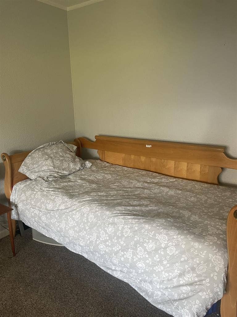 Female Housemate Wntd yr +