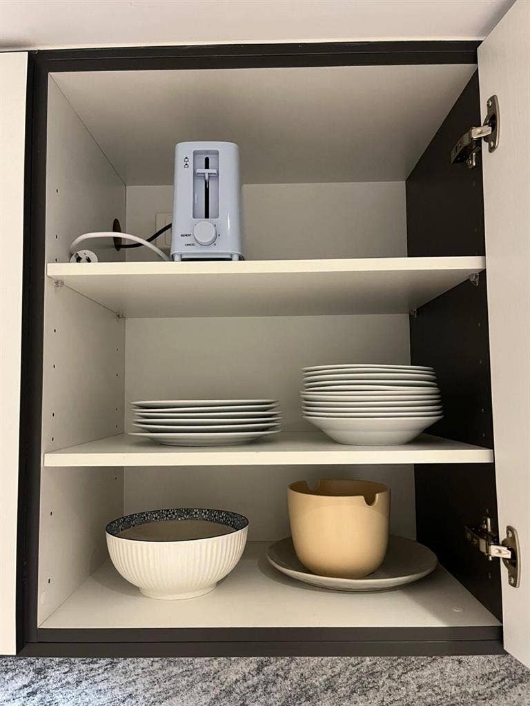 Room in Modern City Apartment