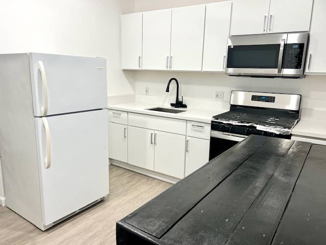 Private Room for Rent in Carson