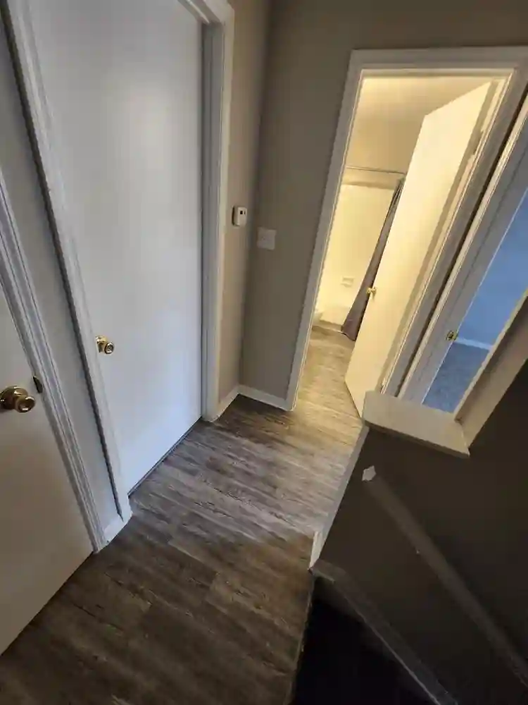 Roommate Wanted br Townhouse