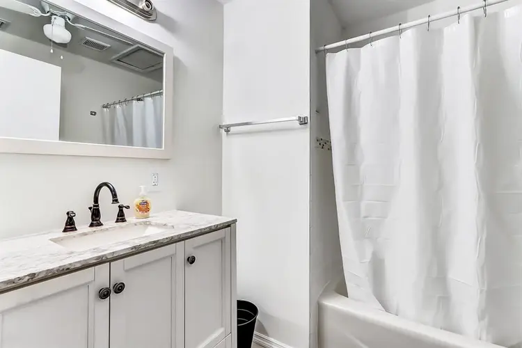 7 BR in Jacksonville