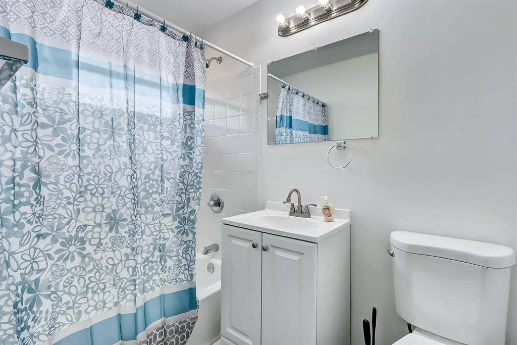 9 BR in Jacksonville