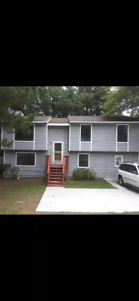 4 BR in Fairburn