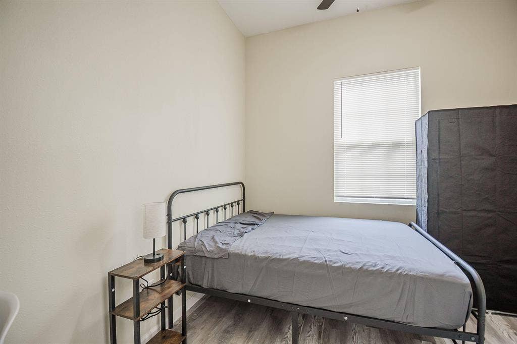 10 BR in Dallas