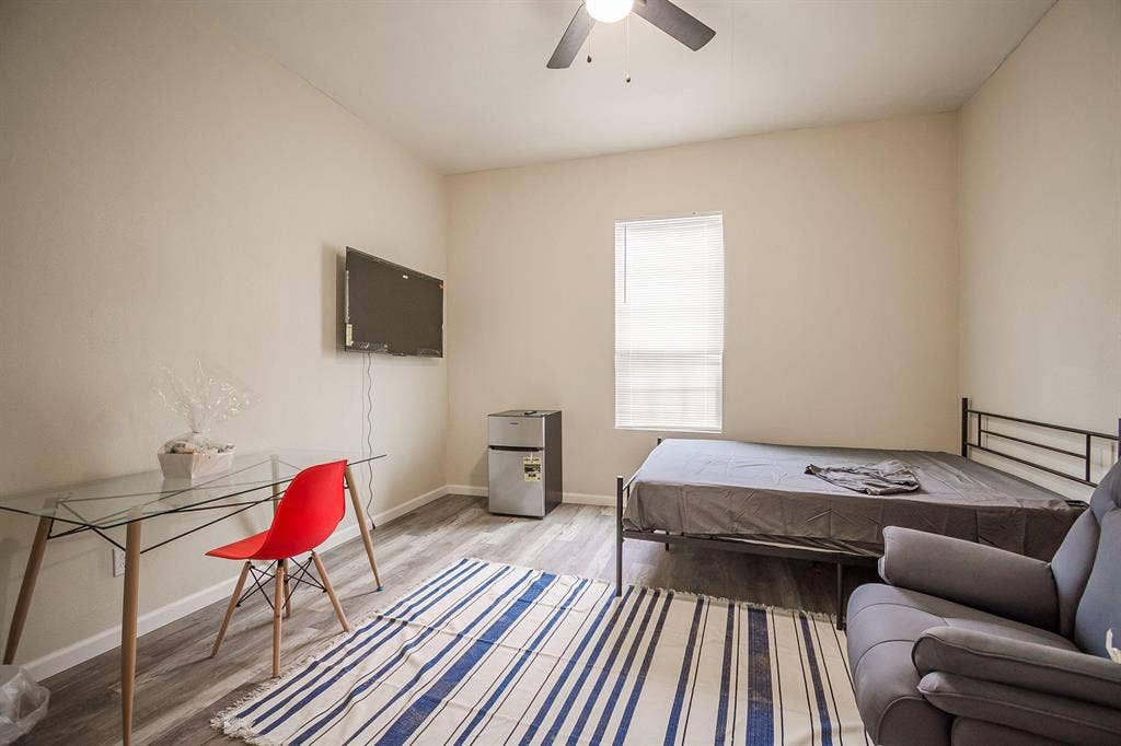 10 BR in Dallas