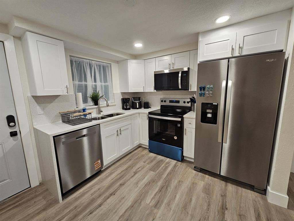 6 BR in Tampa