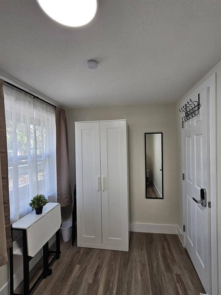 6 BR in Tampa
