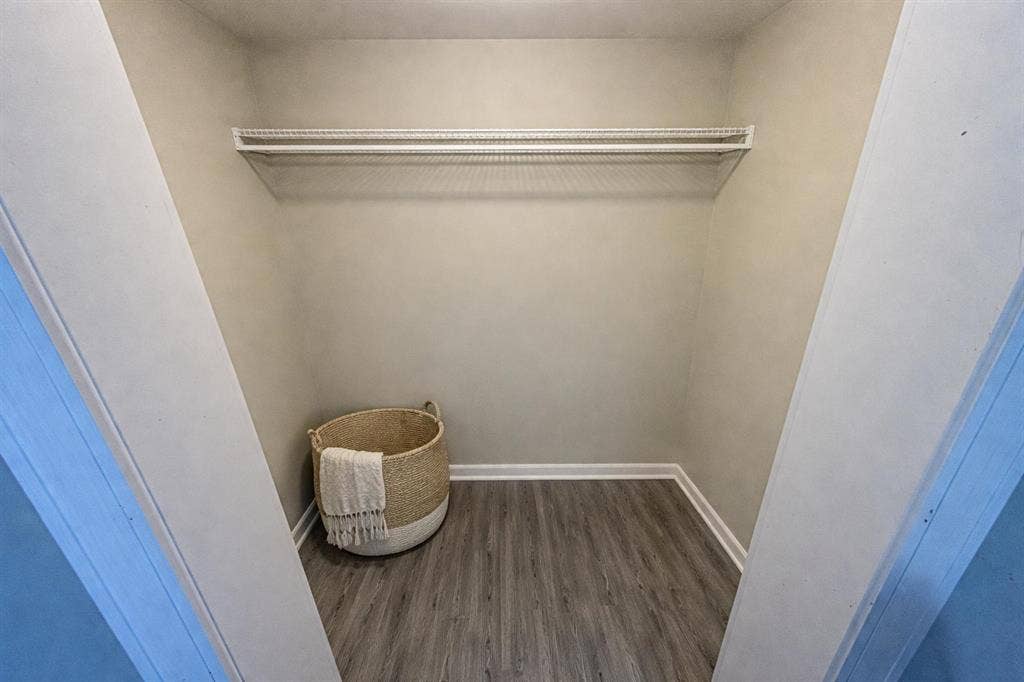 10 BR in Stone Mountain