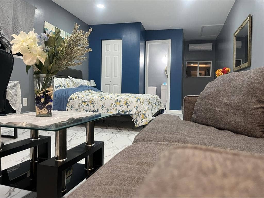 Stylish Private Room | Cozy & Clean