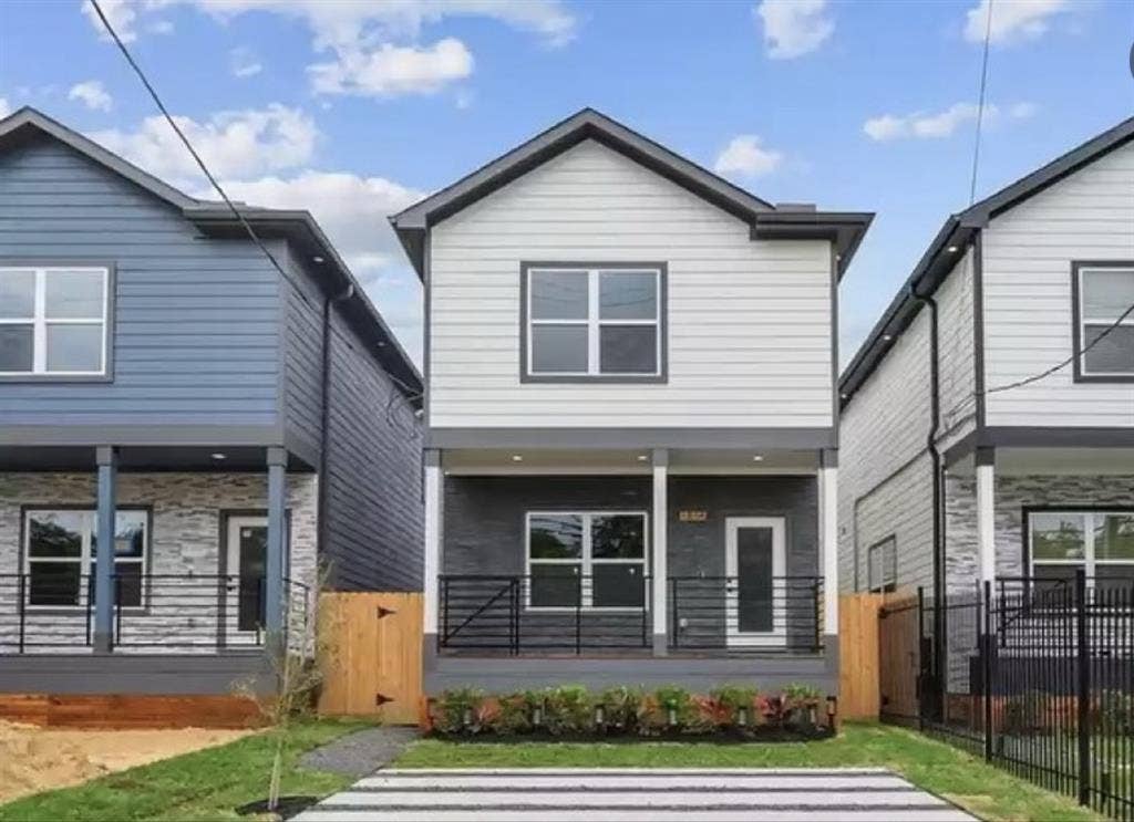 Private Bed & Bath - New Build Home