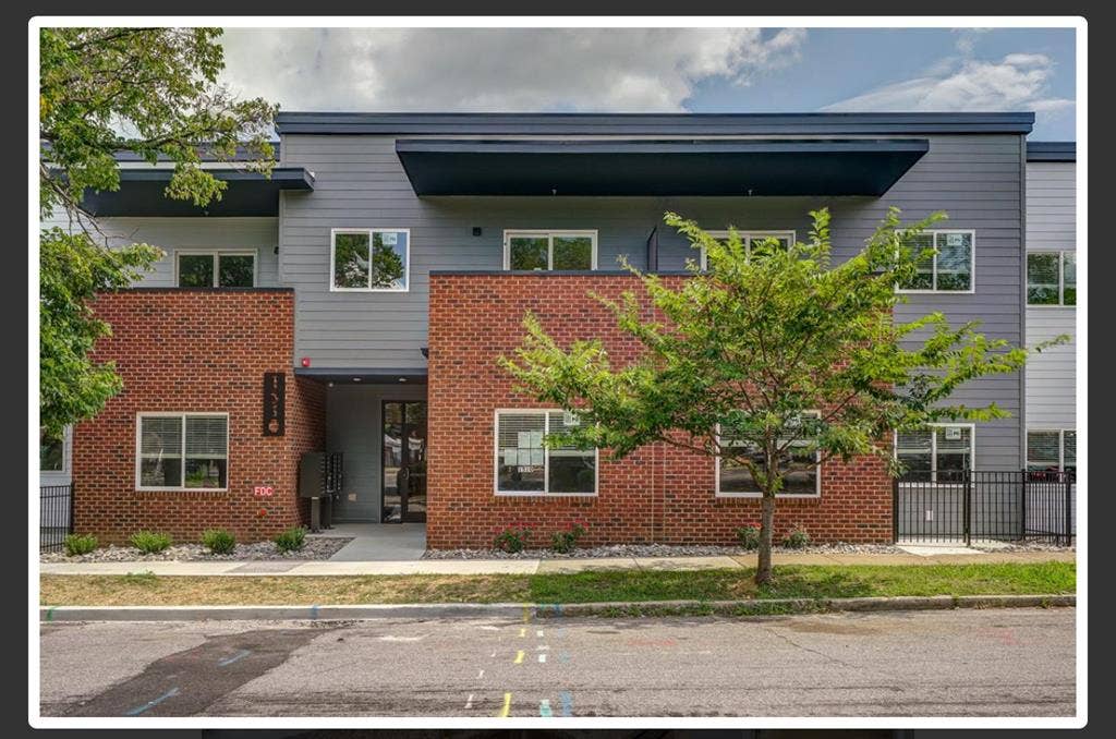 1 bedroom apartment- available