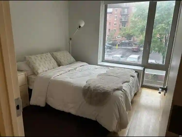 Private bedroom - bath