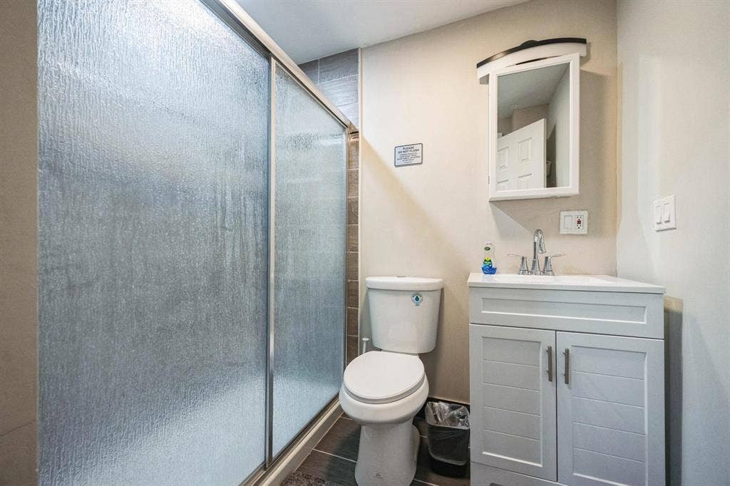 6 BR in Philadelphia