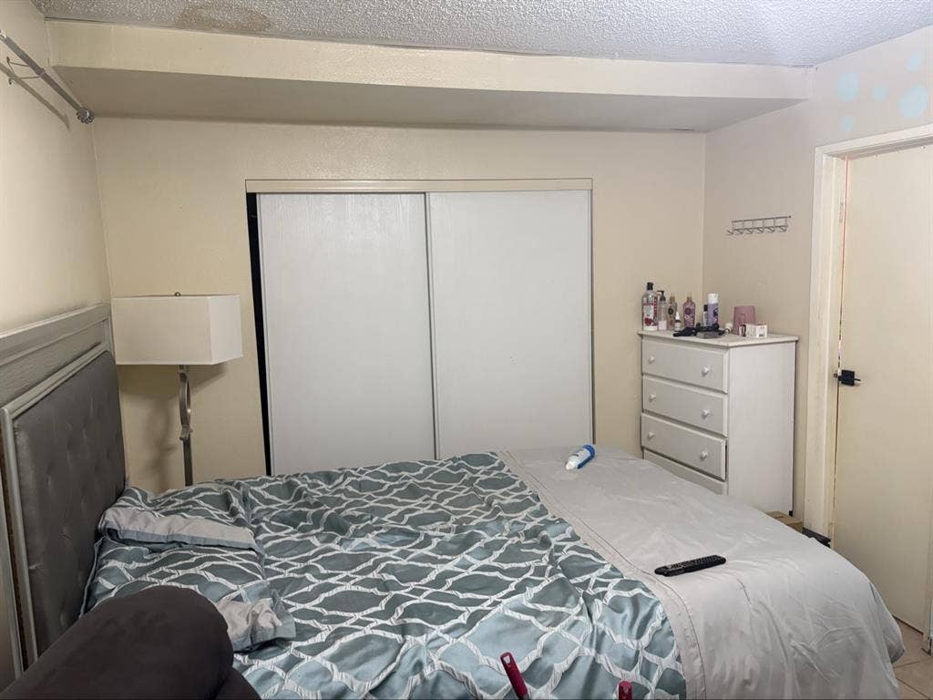 Studio Private Bathroom and Kitchen