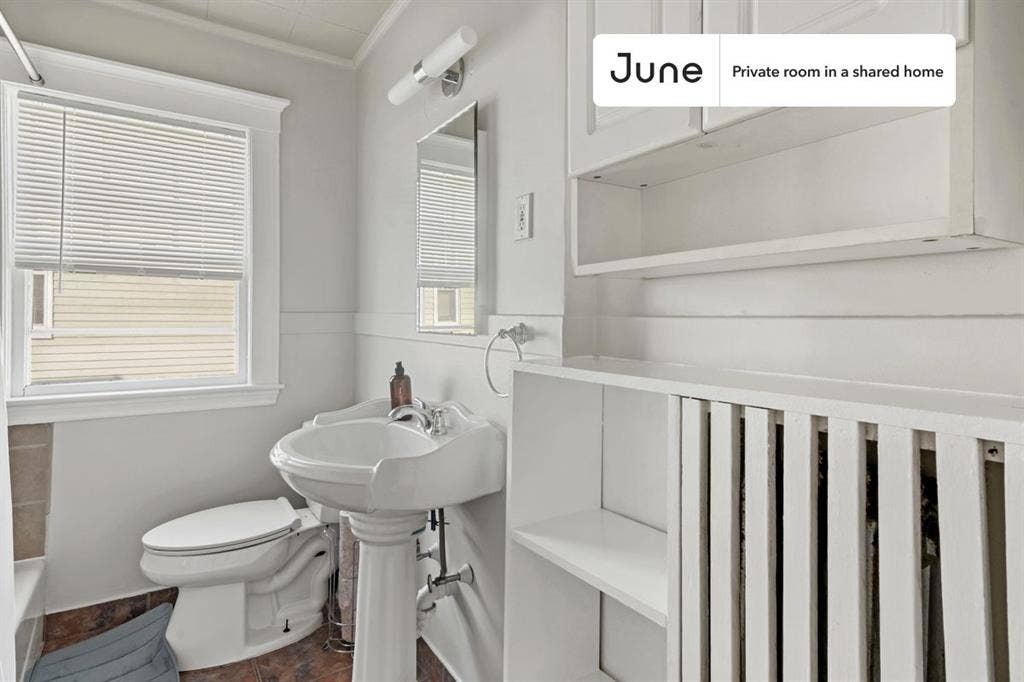5 BR in Boston
