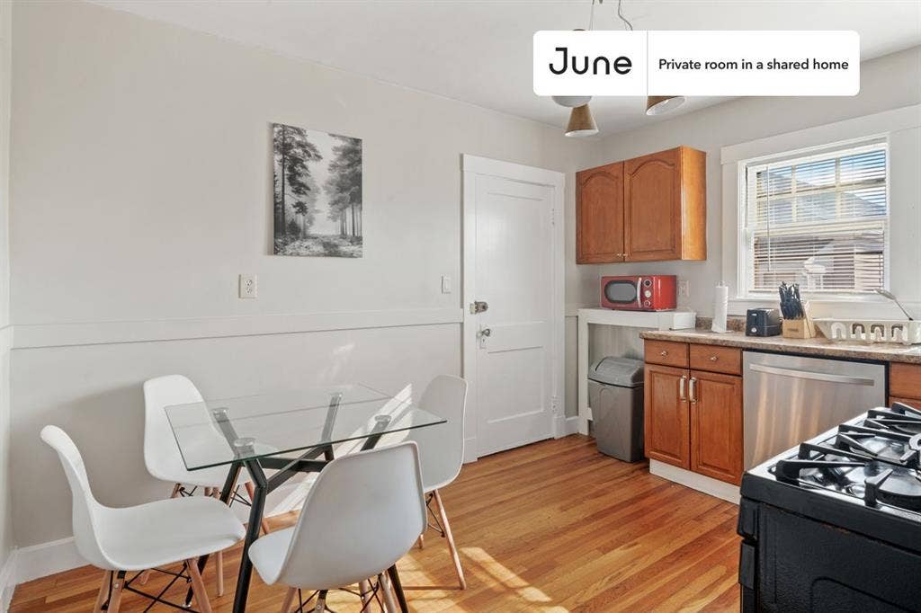 5 BR in Boston