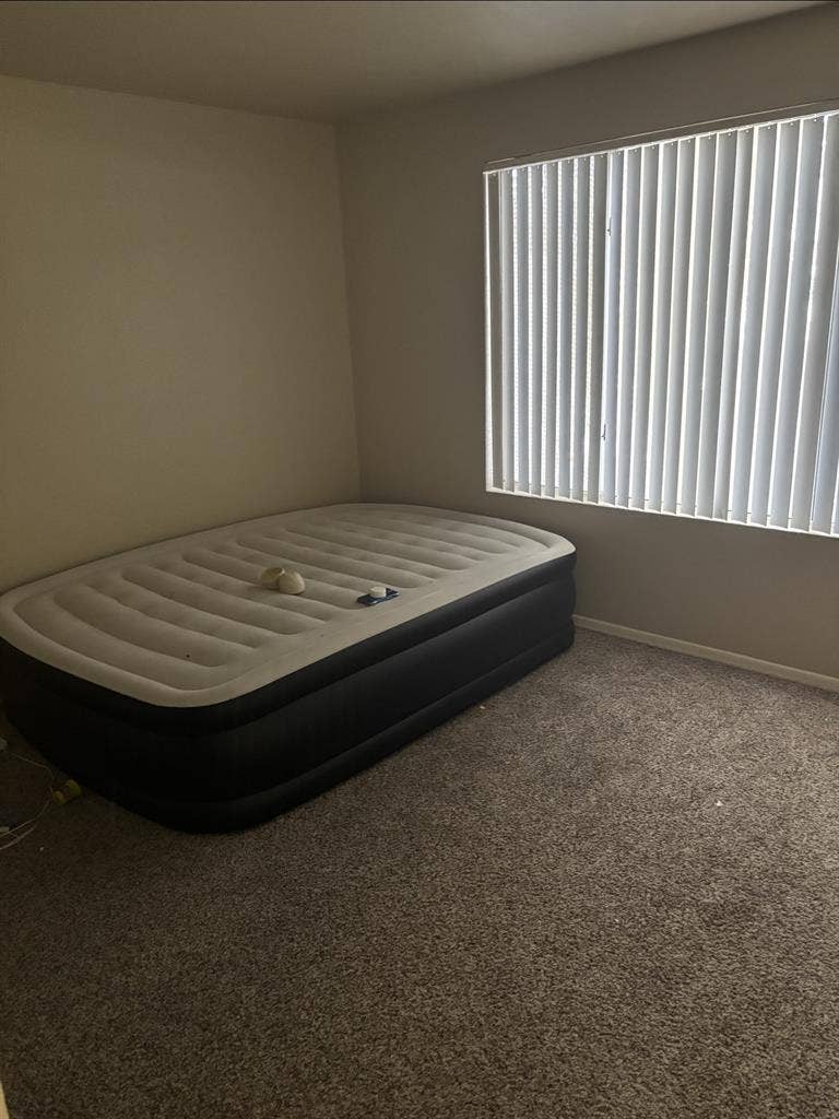 Seeking  Female roommate