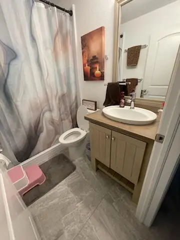 Private Room & Private Bathroom