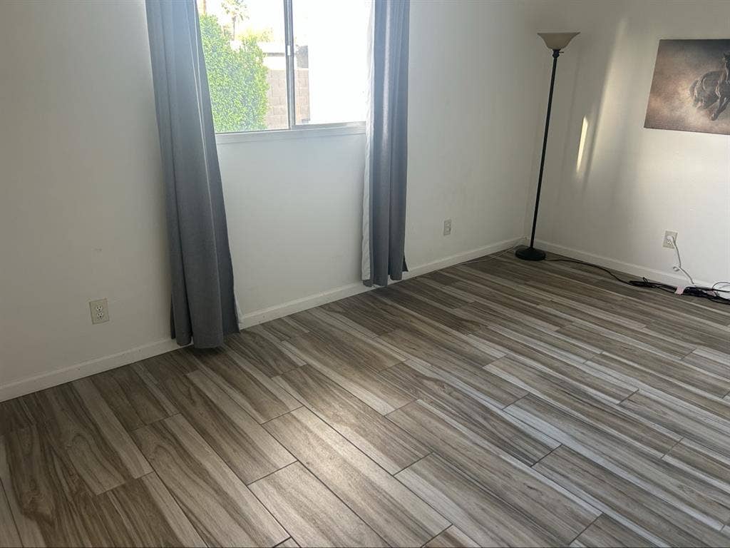 Private room with shared bathroom