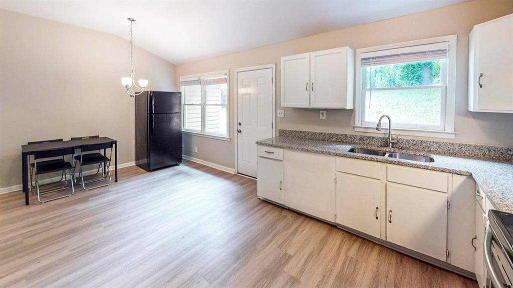 8 BR in Atlanta