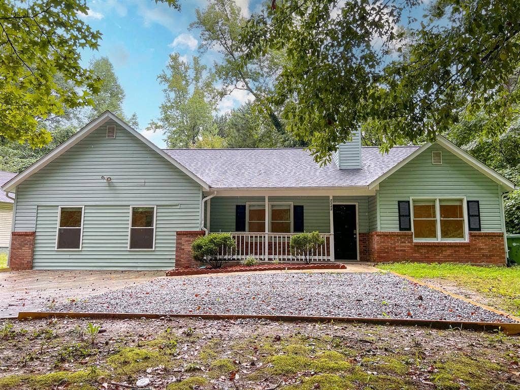 8 BR in Atlanta