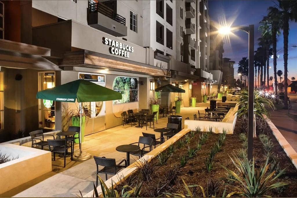 Luxury Building in Santa Monica