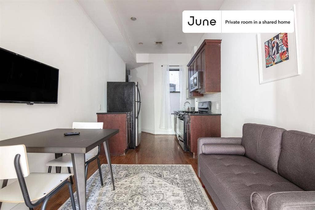 4 BR in New York City