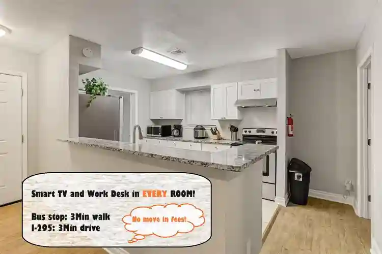 6 BR in Jacksonville