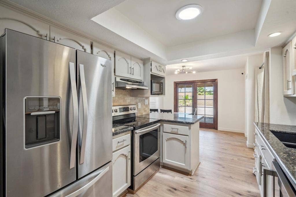 6 BR in Phoenix