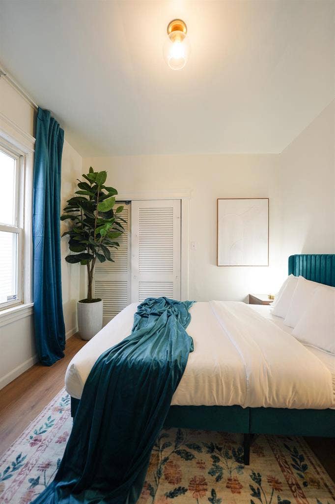 2 BR in Elizabeth