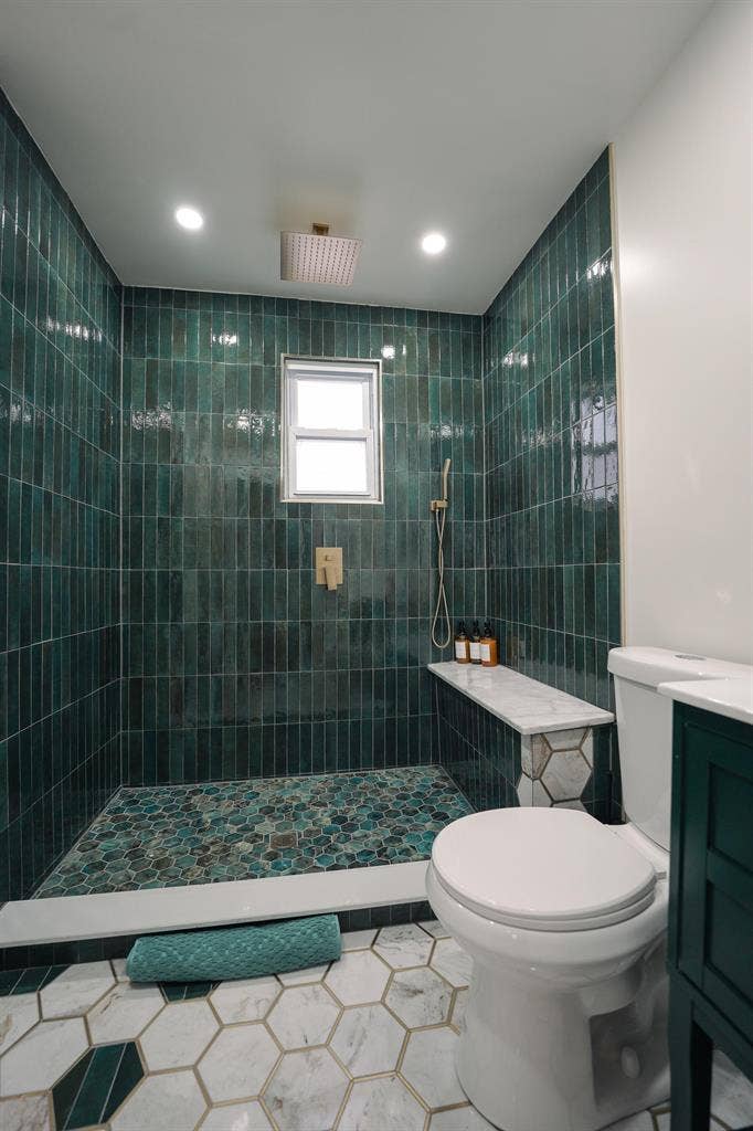 2 BR in Elizabeth