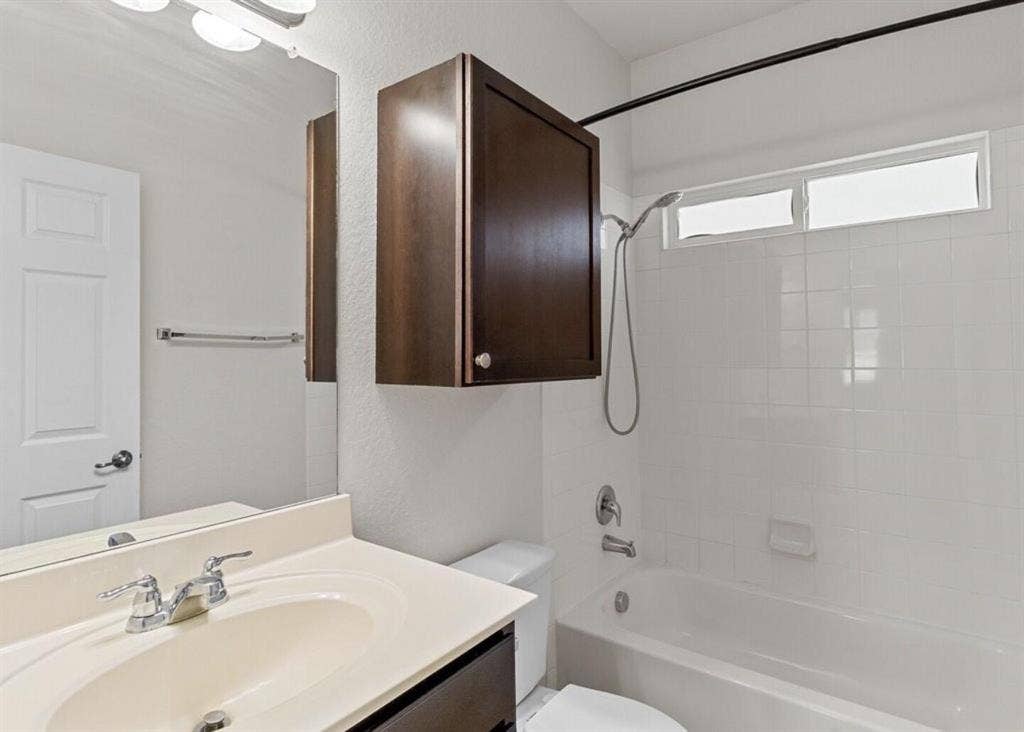 5 BR in San Antonio