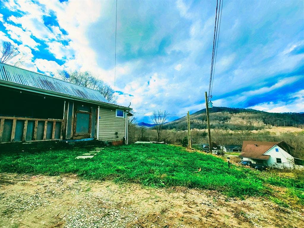 1 BR in Jellico