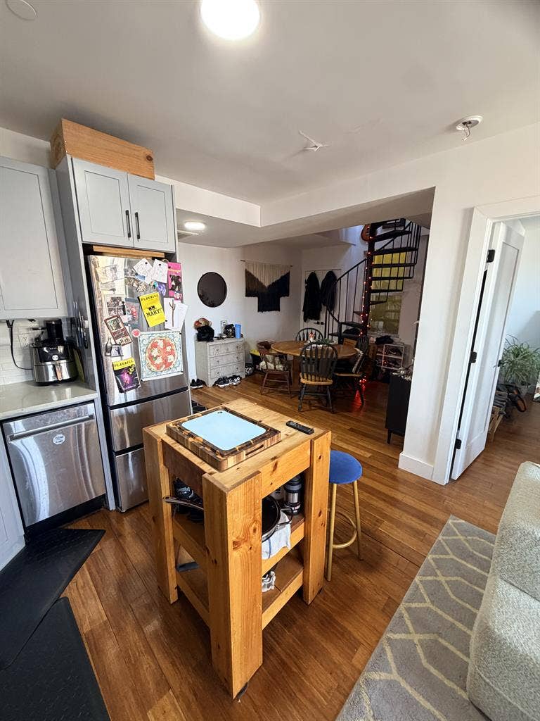 Shared duplex with private roof