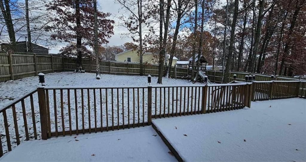 Looking for a female roommate