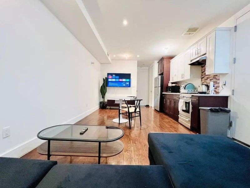 Prospect Park Large Room #