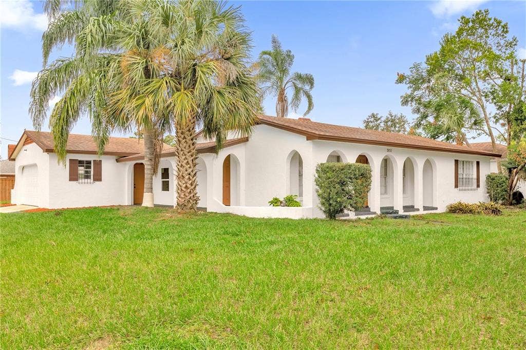 6 BR in Orlando