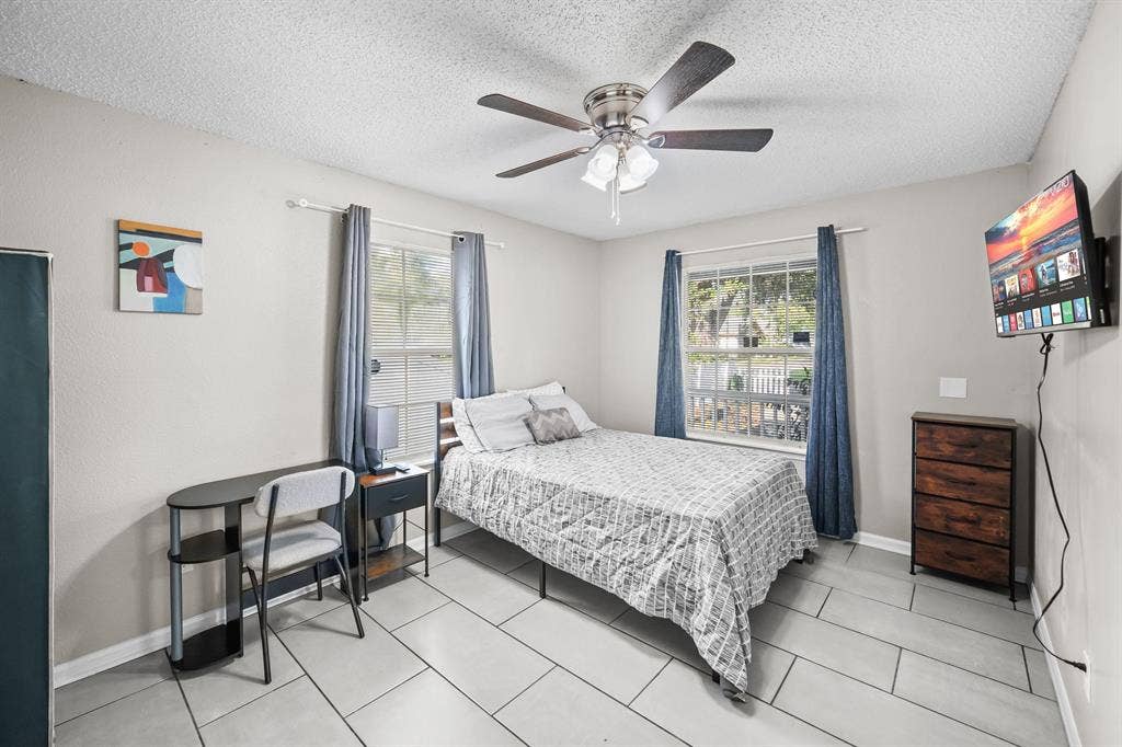 5 BR in Jacksonville