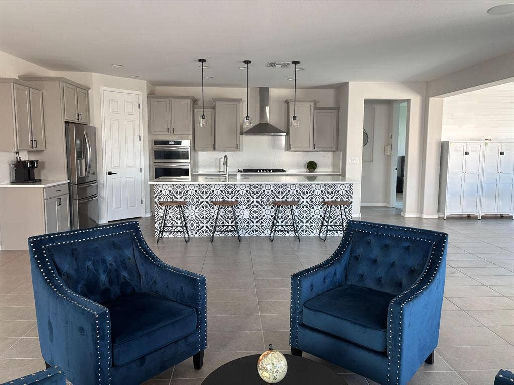 5 BR in Litchfield Park