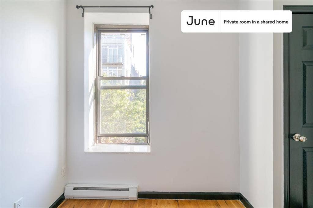 3 BR in New York City