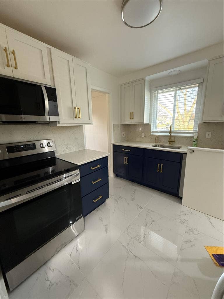 Room for Rent (Utilities Included)