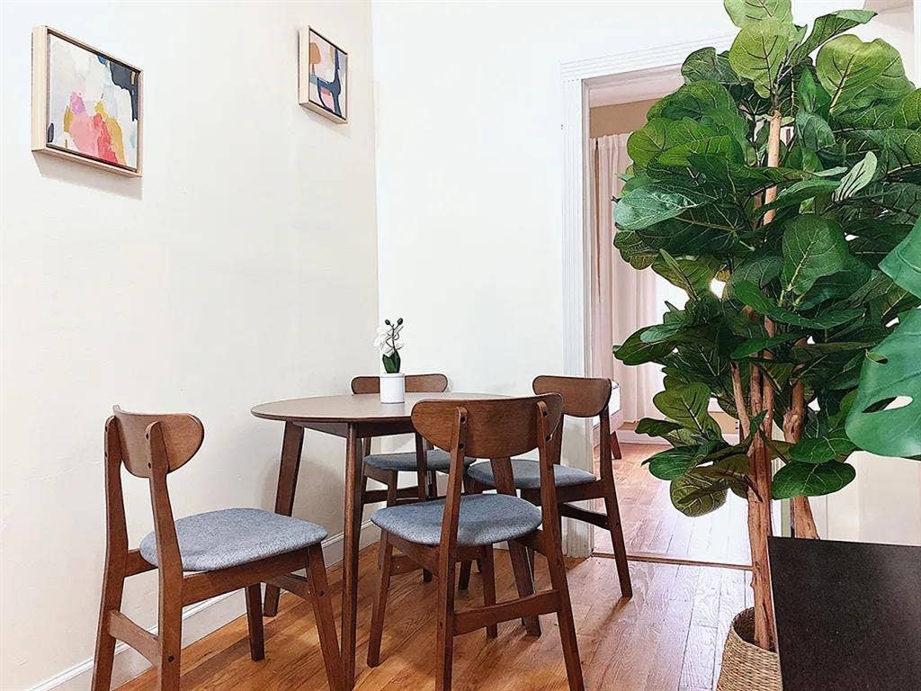 Nostrand Avenue Room #